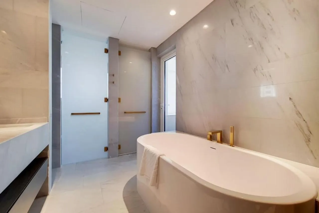 Apartment Five Palm North Residences - Vacationer Dubai